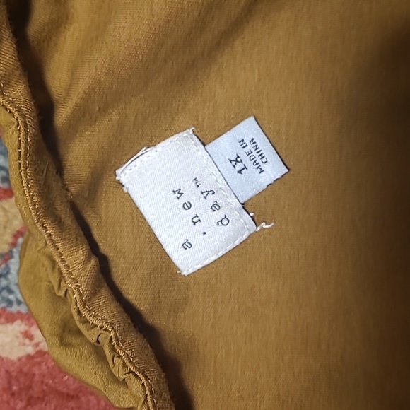 ONE SHOULDER RUFFLE PLUS SIZE DRESS - Picture 5 of 6